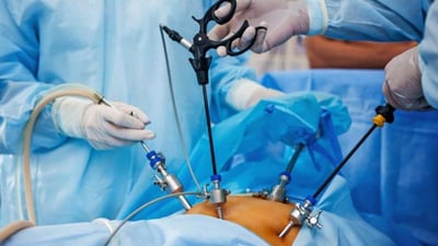 نەشتەرگەری بچوکردنەوەی گەدەی کرد و گیانی لەدەست دا