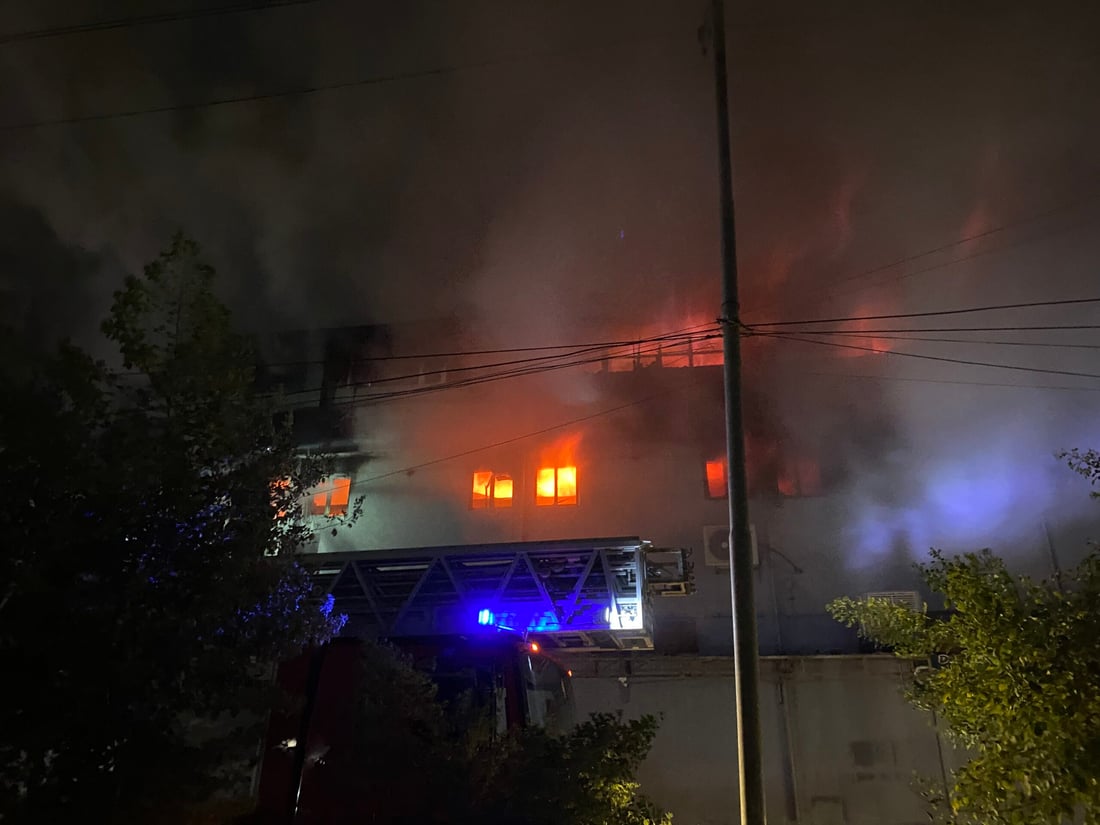 مشاهد من حريق أربيل الكبير الآن: تجنبوا شارع 60