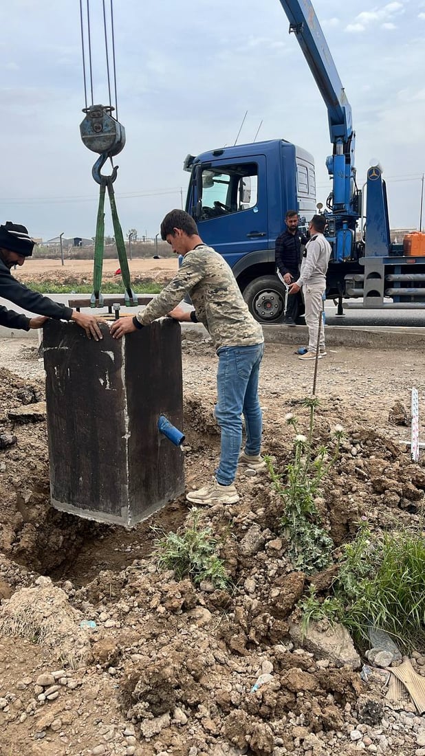 ديالى تريد القضاء على الحوادث والظلام.. المباشرة بإنارة طريق بعقوبة – الخالص (صور)