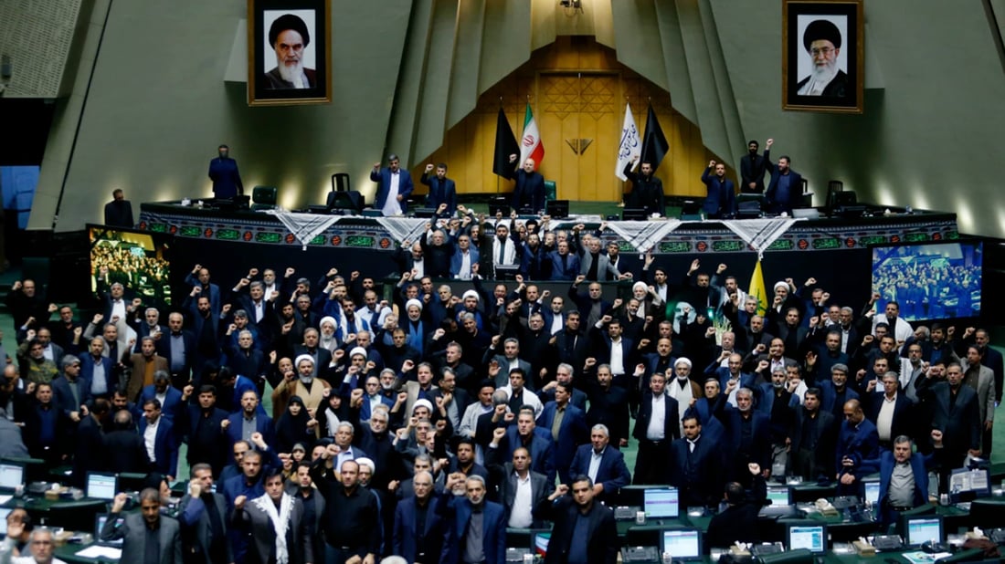 پەرلەمانی ئێران خەریکی پڕۆژەیاسایێکە؛ لێدوانی بەرپرسان بۆ میدیاكانی ئه‌مریكا تاوانه‌