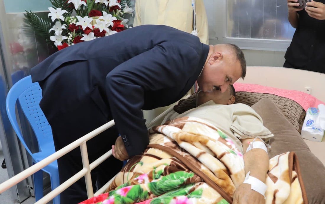 وزير الداخلية يتفقد شيخ الطارمية بعد نجاته من محاولة اغتيال