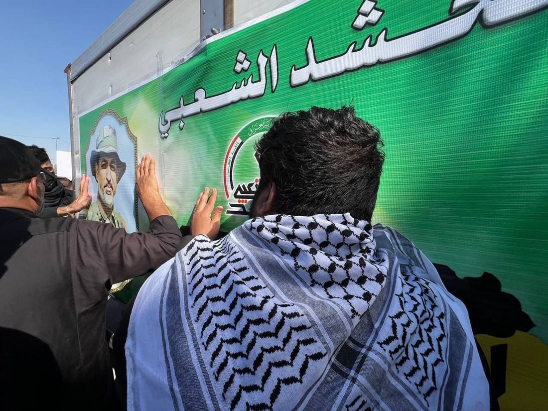 صور: الحشد يشيع ضحايا جرف الصخر في شارع فلسطين