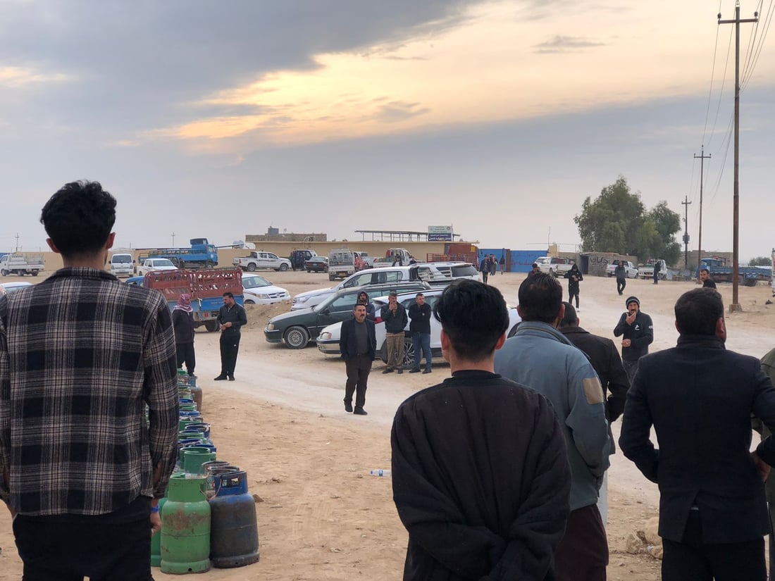 سنجار: طوابير الغاز ترهق العائلات منذ 20 يوماً (صور)