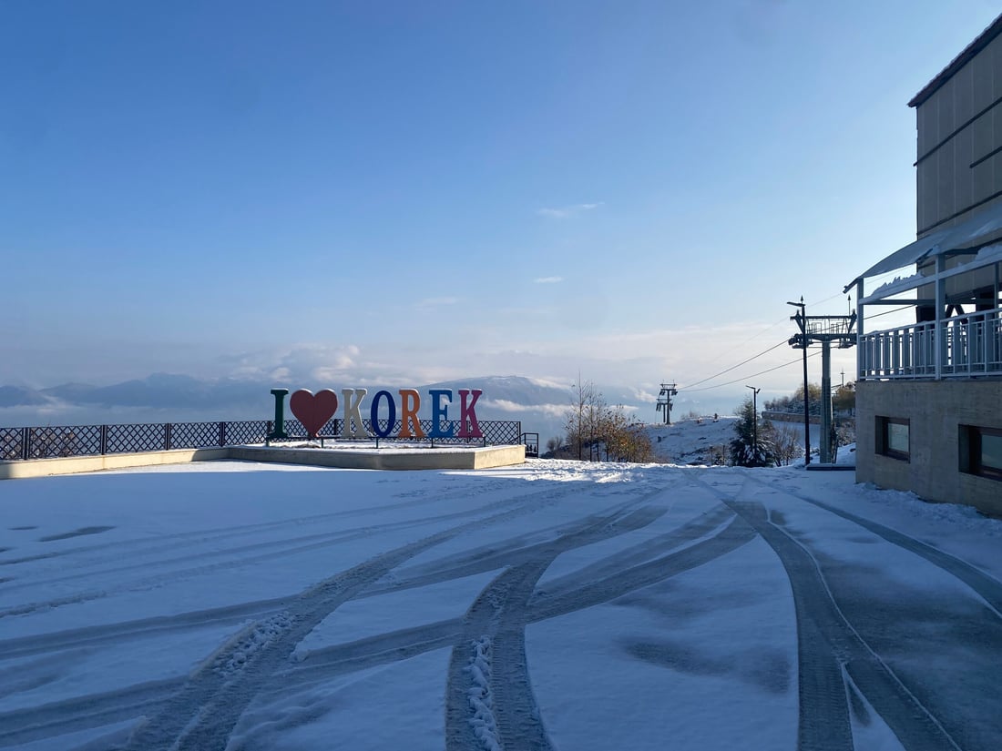 صور: جبل كورك في أربيل يكتسي بالثلوج