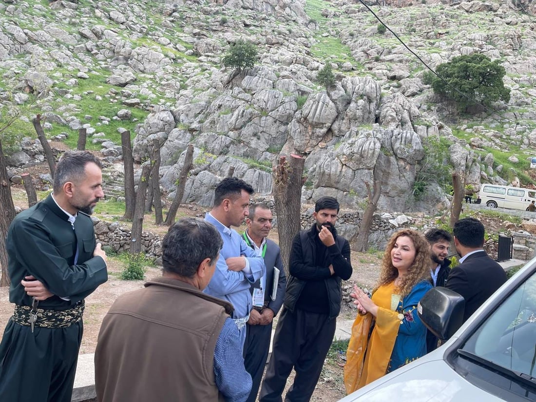 هه‌ڵه‌بجه‌ به‌ نوقڵ و دابه‌شكردنى عه‌لاگه‌ پێشوازى له‌ گه‌شتیاران كرد