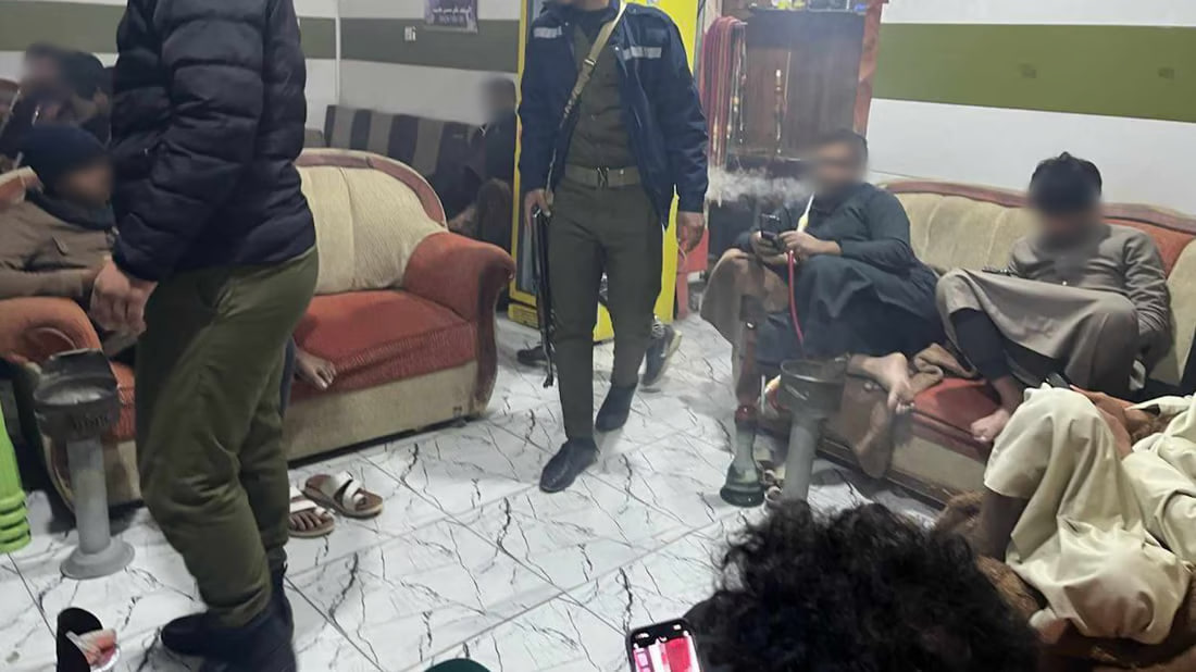 Al-Warka police detain teenagers in Muthanna cafes