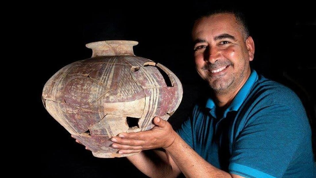 بعد جدل آثار الكويت.. هيئة الآثار توضح حقيقة إجراءاتها بحق عامر عبد الرزاق