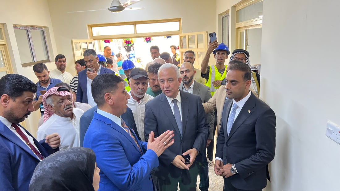 صور: سفوان تدشن مدرسة بـ3 طوابق ولديها 24 أخرى لا ينقصها إلا الأثاث!