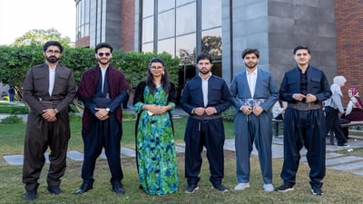 هەموو سێشەممەیەک جلی کوردی لەبەربکەن بۆ خوێندن