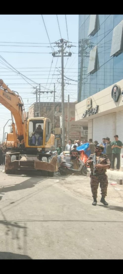 صور: شفل البلدية يقتحم سوق أبو الخصيب.. حملة كبرى لرفع التجاوزات وتنظيم المحال