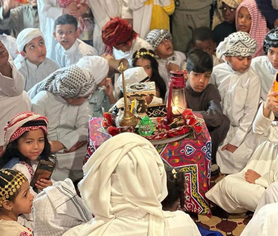 شاهد: الزبير تقرع الطبول والأطفال ينتشرون في الشوارع لاستقبال رمضان