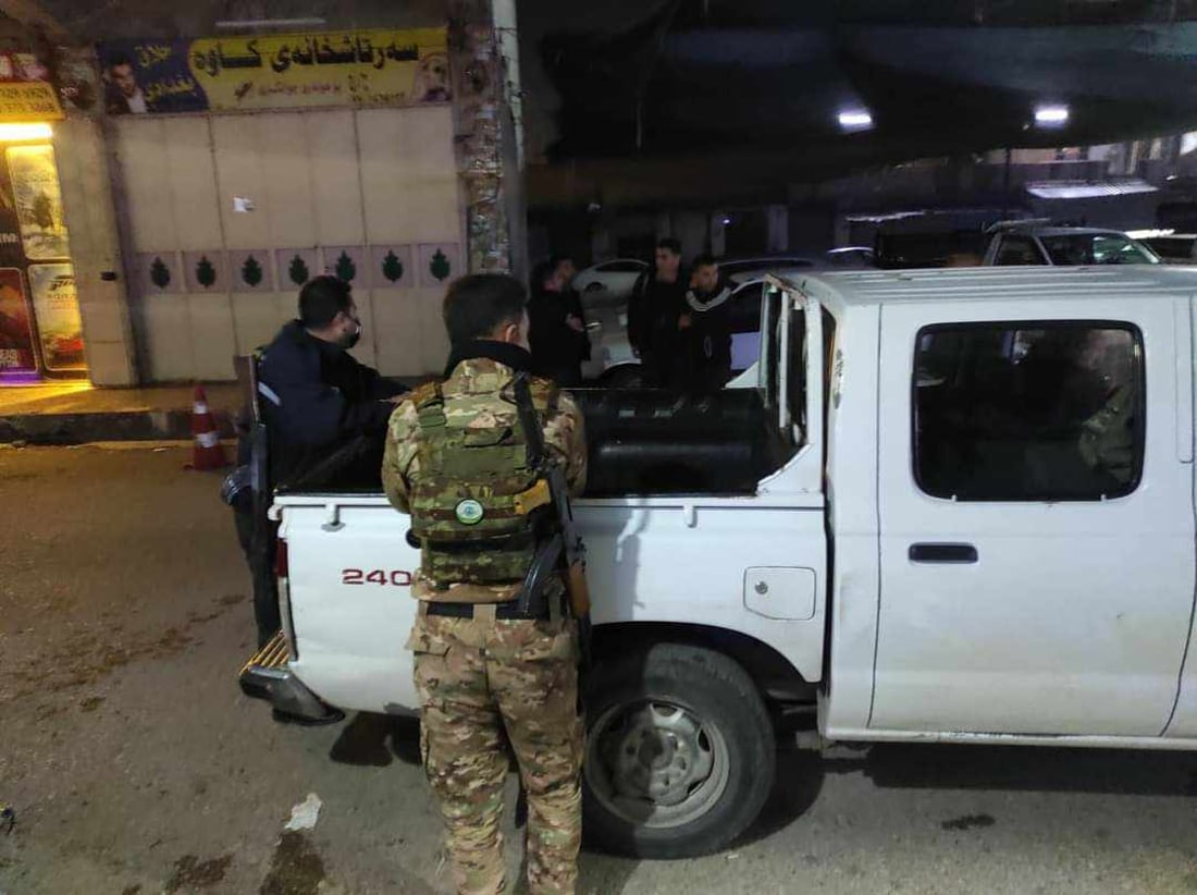 به‌م شه‌وه‌ هه‌ڵمه‌تێك بۆ سه‌ر كافتریا و سه‌نته‌ره‌كانى سه‌یدسادق ئه‌نجامدرا