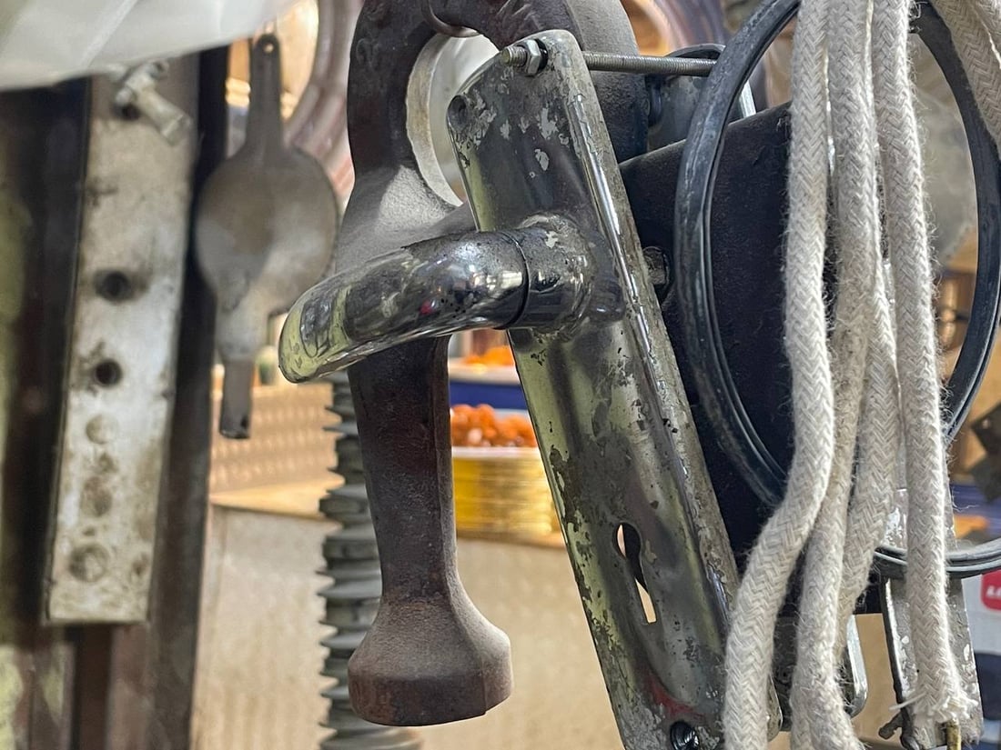 آخر مُصلحي الأقفال في مدينة الصدر: نجمع أكثر من مهنة لنواجه “الصيني”