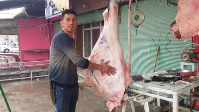 الذبح قبل العاشرة صباحاً والميزان الكتروني حصراً.. تعليمات صارمة للقصابين في تلعفر
