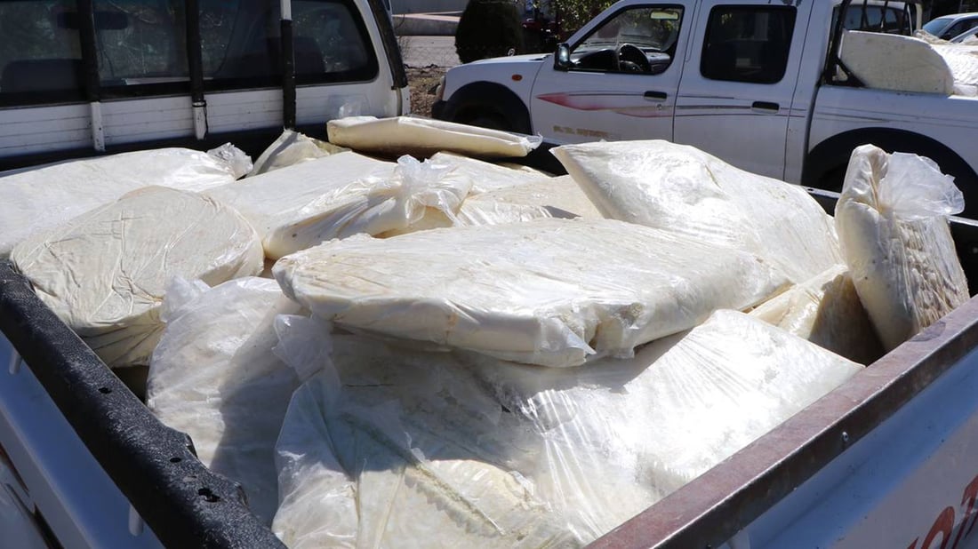 لە ئاکرێ ده‌ستبه‌سه‌ر زیاتر له‌ سێ تۆن شیری ماوه‌به‌سه‌رچوودا گیرا