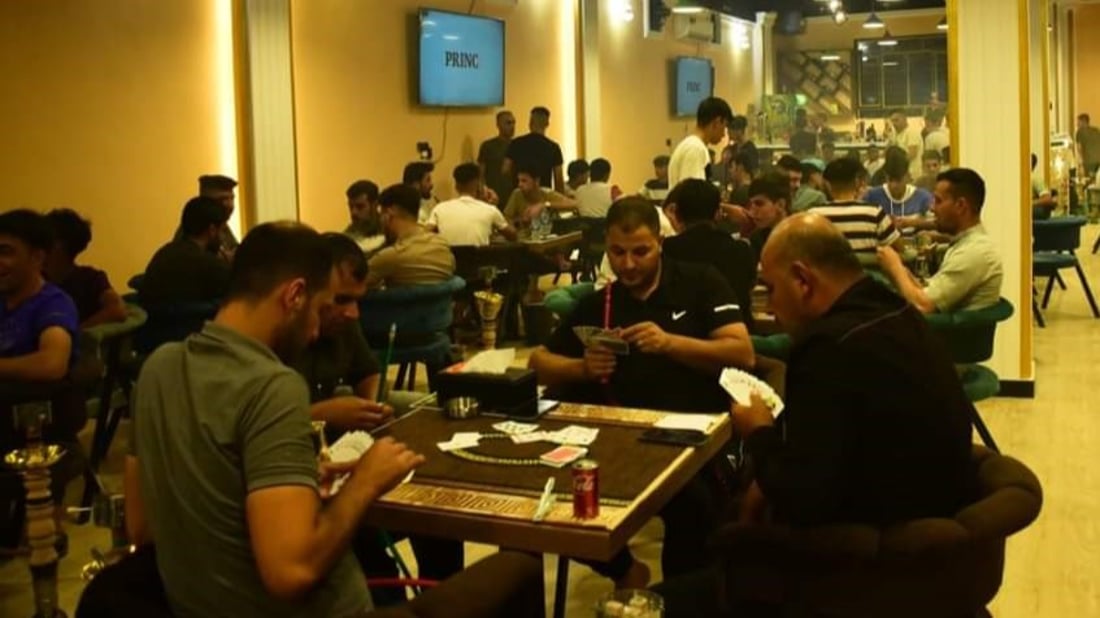 تلعفر تلاحق المراهقين بالتعهدات.. ابتعدوا عن المقاهي (صور)