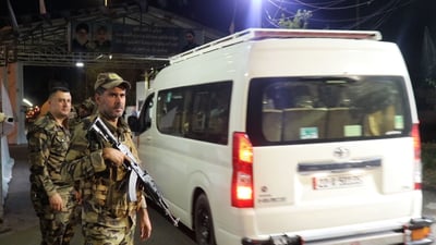 أركان سرايا السلام: حافلات تنقل الإيرانيين من كل المنافذ وننتظر 5 ملايين