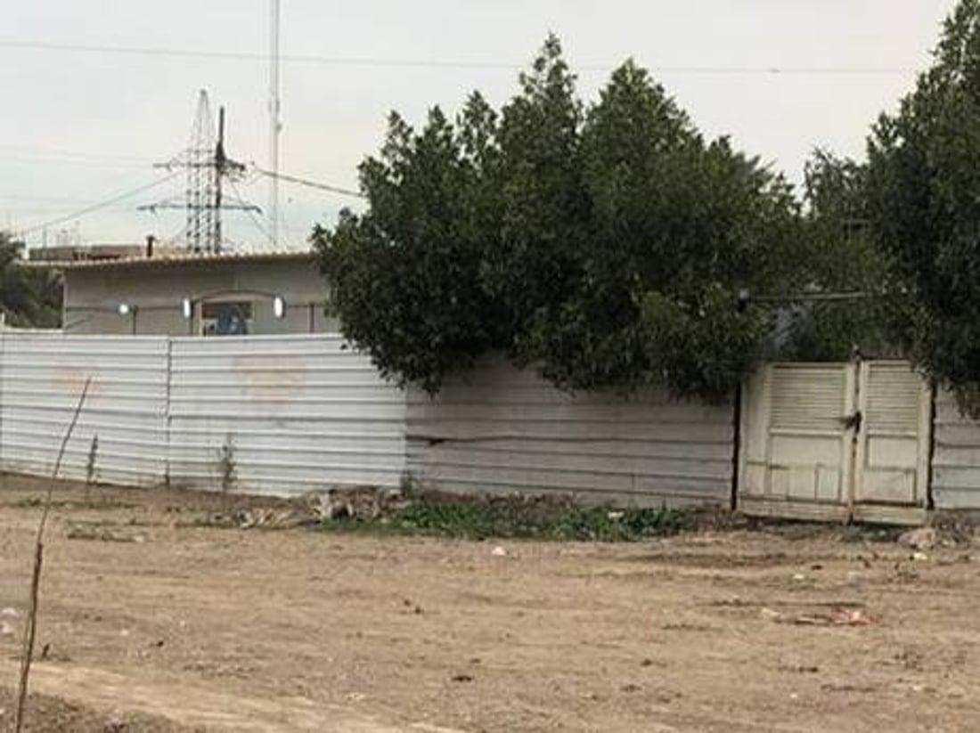 الدورة: سقوف منازل الإسكان لا تقي الرصاص.. موظفون ومتقاعدون يطالبون بالتمليك