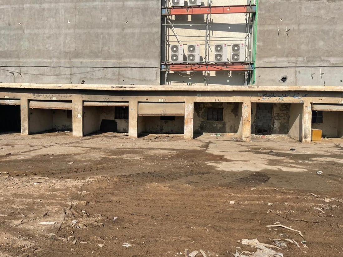 البصرة: سوق التنومة الجديد عالق منذ 10 سنوات.. والحكومة ترفض التعليق