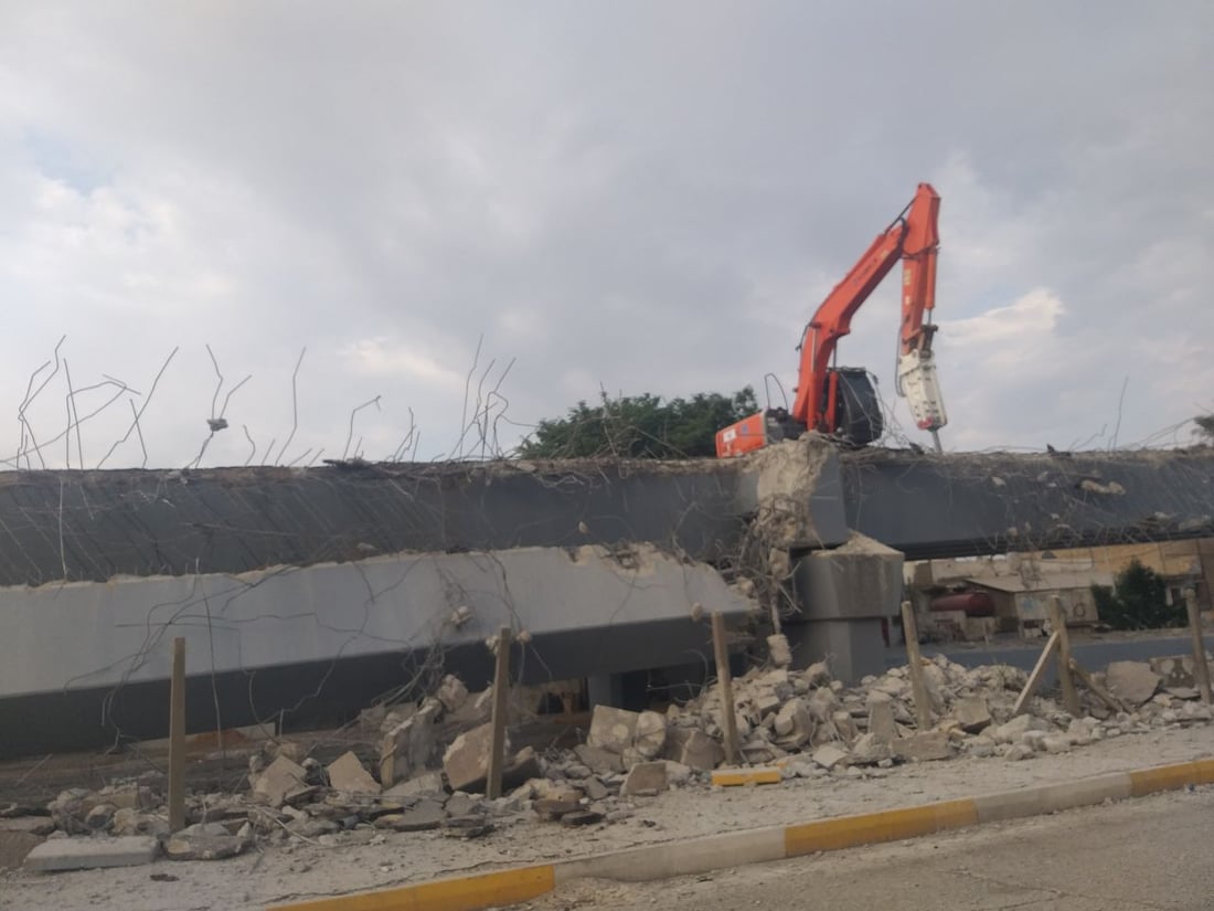 صور: الأتراك بدأوا بتنفيذ جسر الطوبجي الدوار للاستغناء عن التقاطع “المزعج”