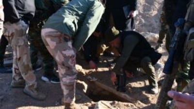 قوة مشتركة تدمر مضافة “داعشية” غرب الموصل (صور)