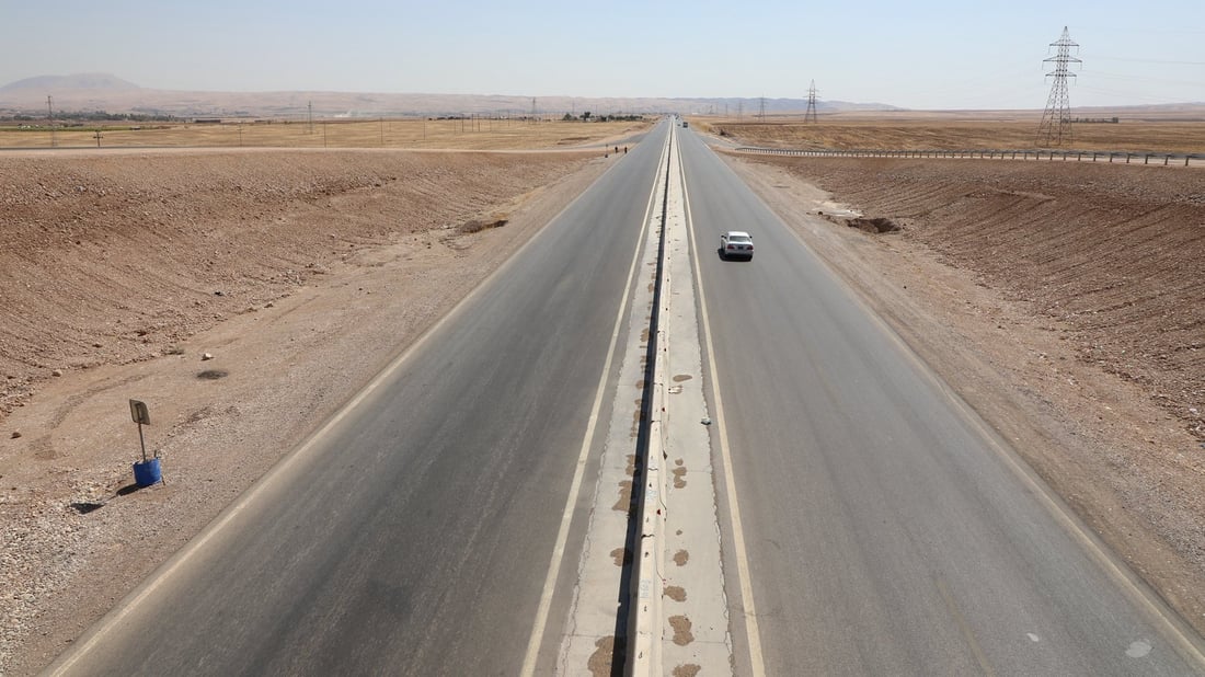 سبەی لە رێگایەکی کەلار کامێرای تۆمارکردنی تیژڕەویی دادەنرێت