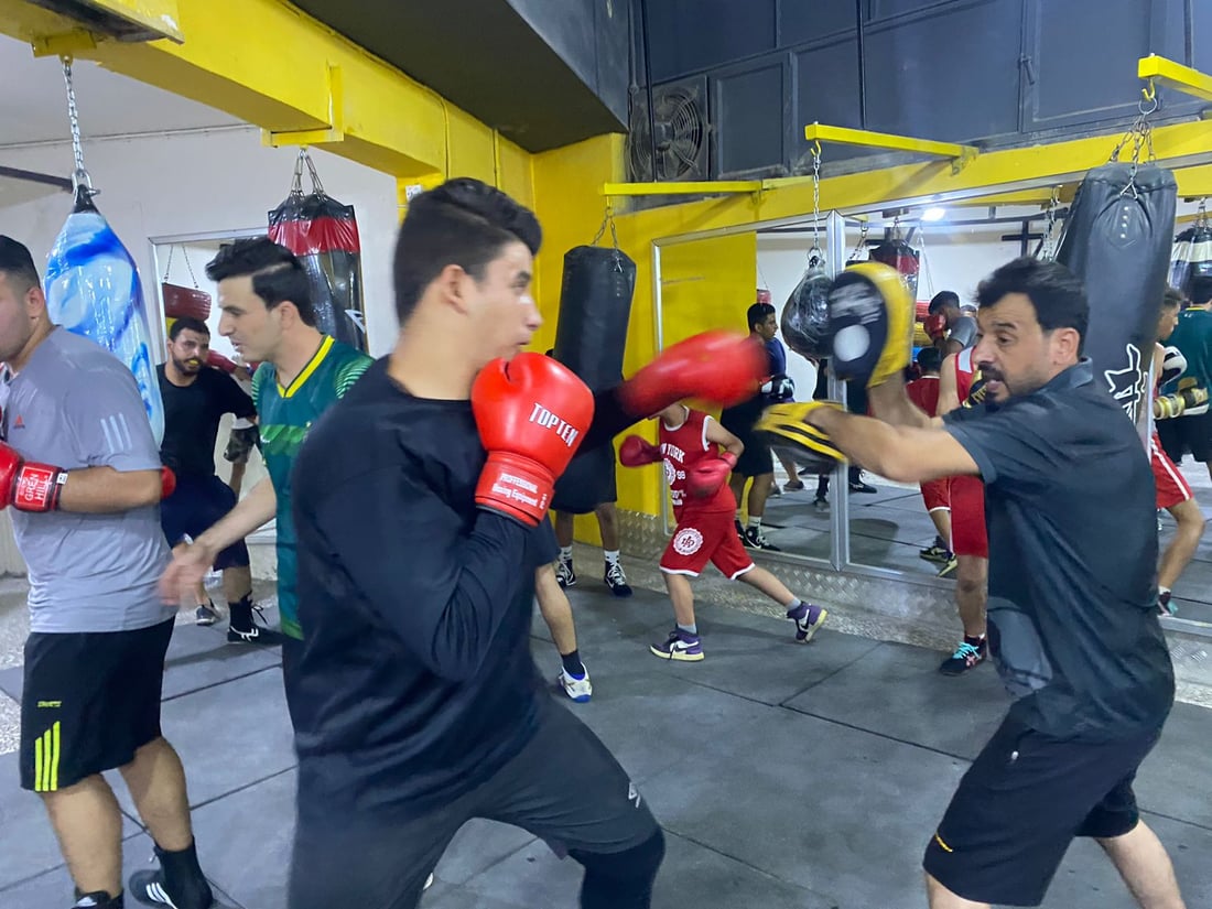 فيديو: بغداد الجديدة تتعلّم الملاكمة وتفتتح 3 صالات للتمارين