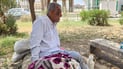 شوێنى حەوانەوەى نییە و لە ناو پارک دەخەوێت