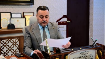 أجانب تسربوا من الزيارات المليونية.. العمل تشكو المجاملات وتلاحق العمال المخالفين