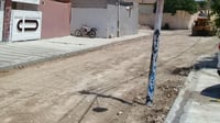 عمود كهرباء 