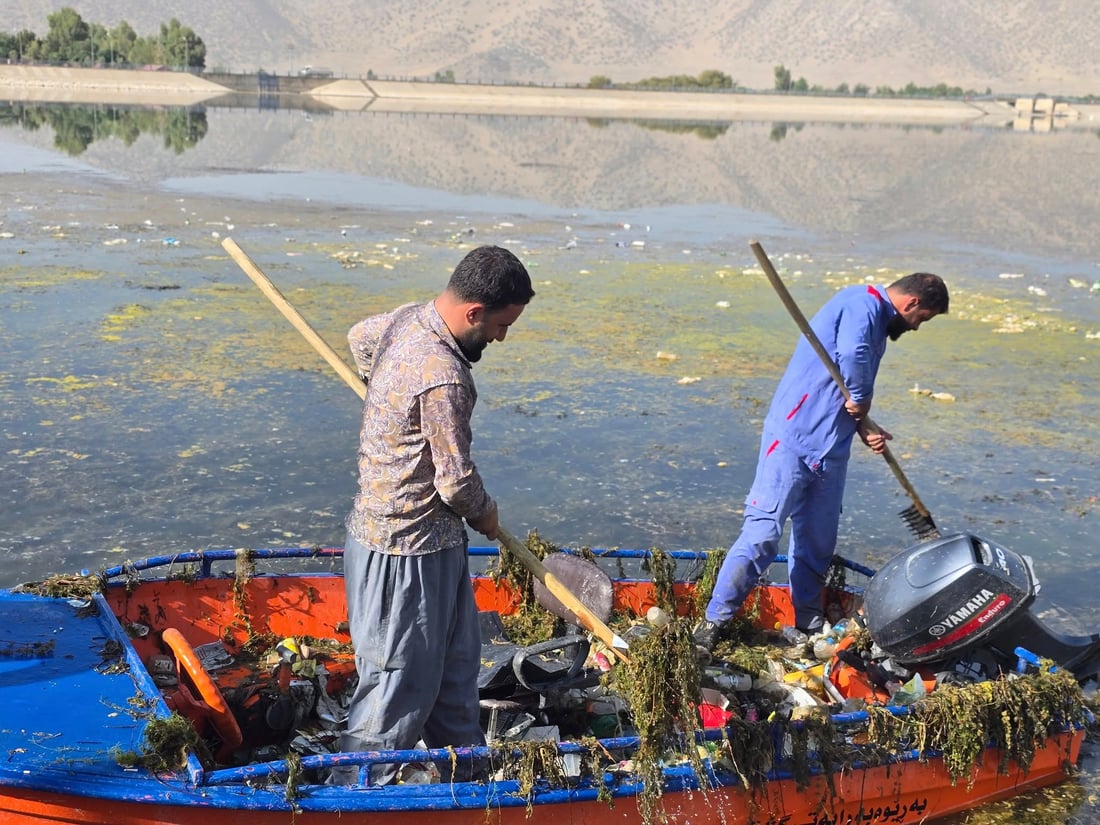 بوو به‌ 12 جار به‌نداوى سه‌روچاوه‌ پاكده‌كرێته‌وه‌ و گه‌شتیارانیش پیسی ده‌كه‌نه‌وه‌