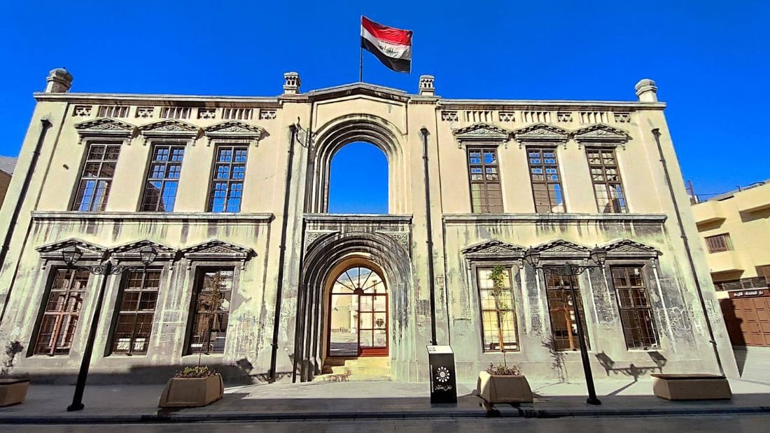 طرد أكشاك الدولمة من المتنبي “حفاظاً على الثقافة”.. هل نحن مع أم ضد؟!