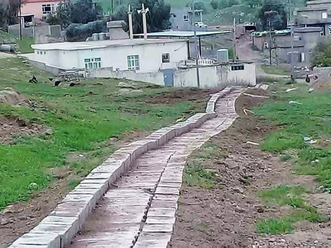 Villagers in Erbil village build special pathway for visually impaired muezzin to safely reach mosque