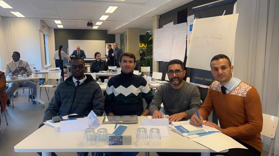 هۆڵه‌ندا شه‌ش كه‌س له‌ هه‌رێمه‌وه‌ ده‌باته‌ وڵاته‌كه‌ى