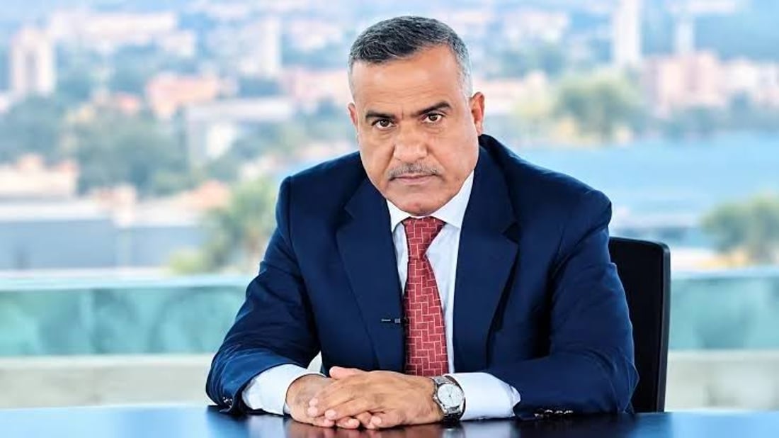 الضباط لن يذهبوا للسفارات بعد الآن إلا بموافقته.. توجيه وزير الدفاع