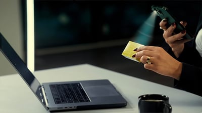 كردستان تخصص رقماً لإرسال الشكاوى عبر “الواتساب” بشأن جودة الأدوية