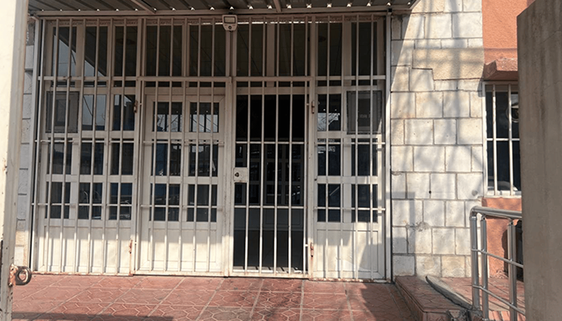 زۆرینەی فەرمانبەرانی بنکە تەندروستییەکانی سلێمانی بایکۆتی دەوامیان کرد