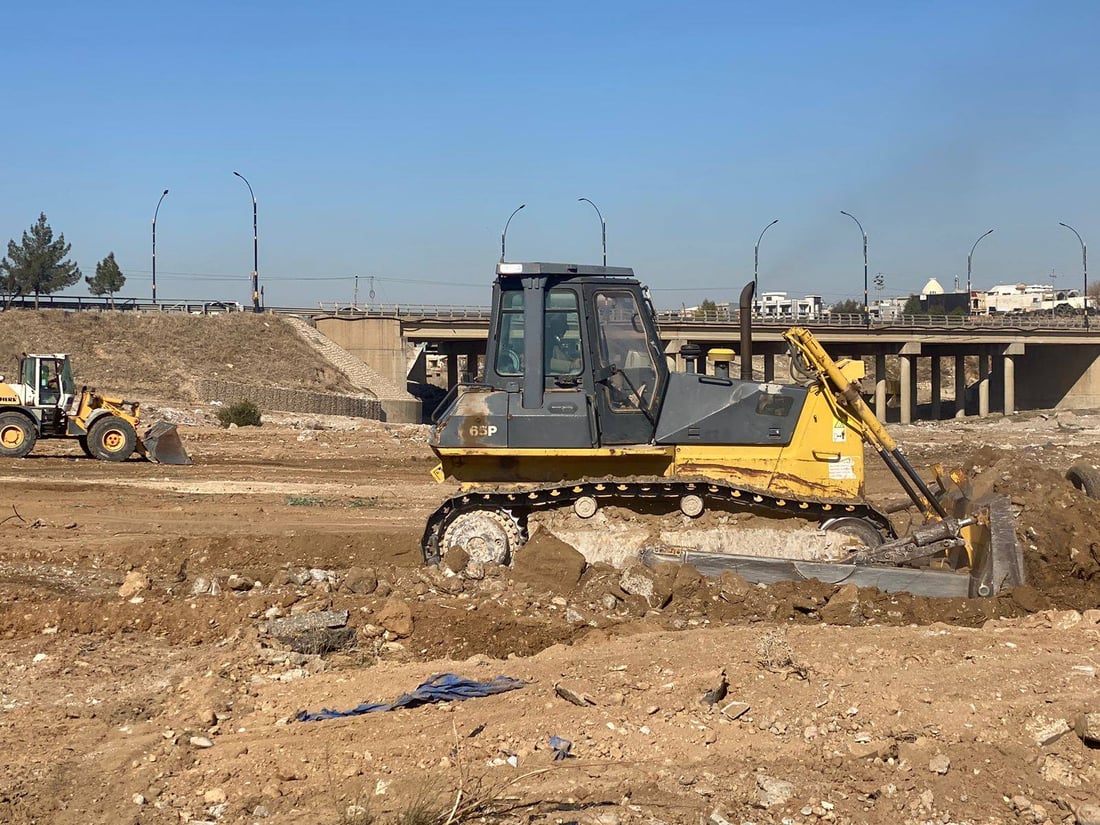 رێگاوبانی هەولێر تەنیشتەکانی پردە گەورەکان پاک دەکاتەوە