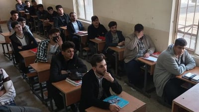 خوێندنی باڵای عێراق زمانی كوردی قەدەغە دەكات