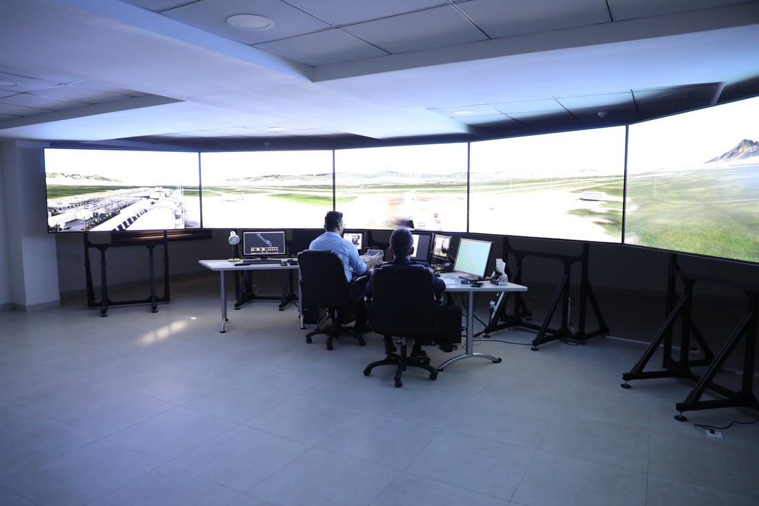 فڕۆکەخانەی سلێمانی خولی چاودێرى ئاسمانى بۆ فەرمانبەرانی کەشتیوانی دەستپێکرد