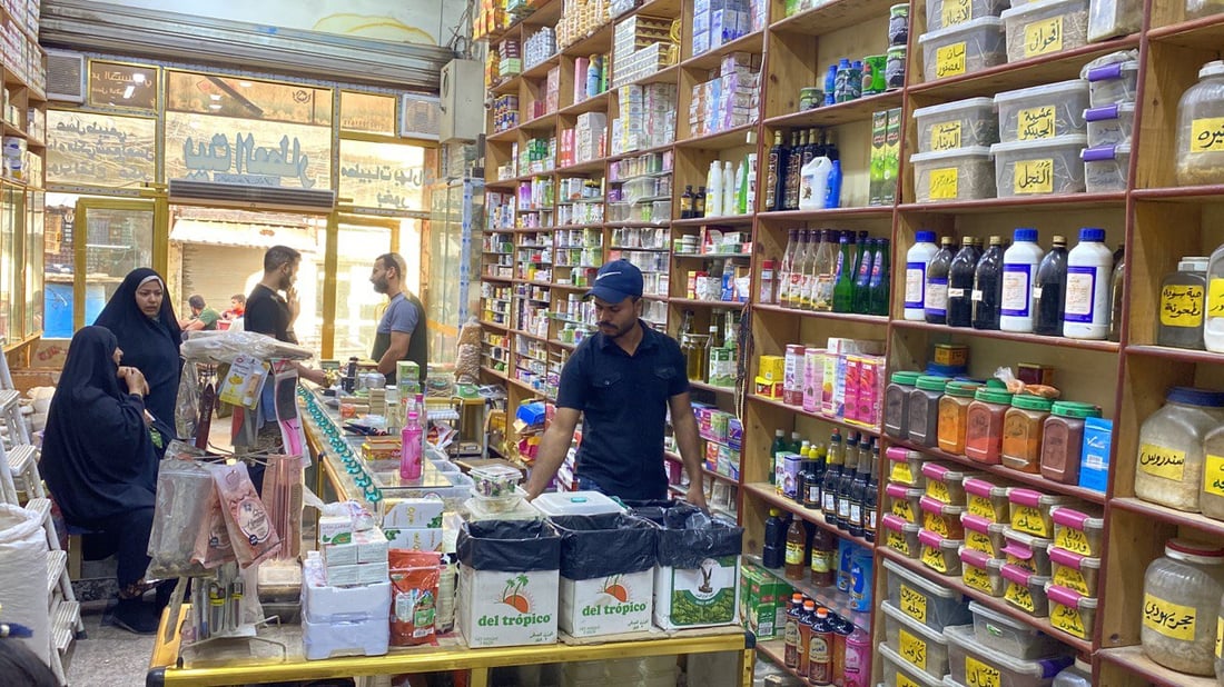 الناصرية تقرأ الفاتحة على ماء الورد السعودي والإيراني “لطرد النحس” قبيل رمضان