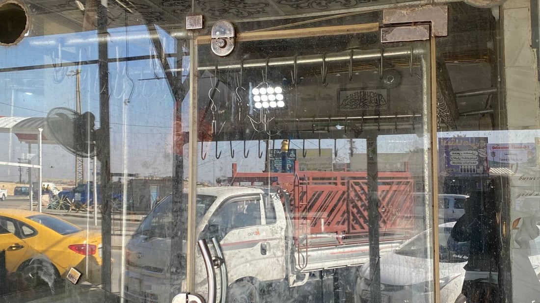 صور: قصابو أبو غريب أغلقوا محالهم بسبب ارتفاع الأسعار.. ودجاج أربيل أنسب البدائل