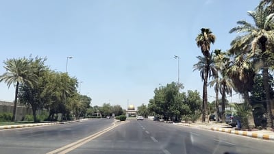 كيف تسكن في المنطقة الخضراء؟ باج بنفسجي وكفيل للضيوف والموافقات من ”كل الجهات“