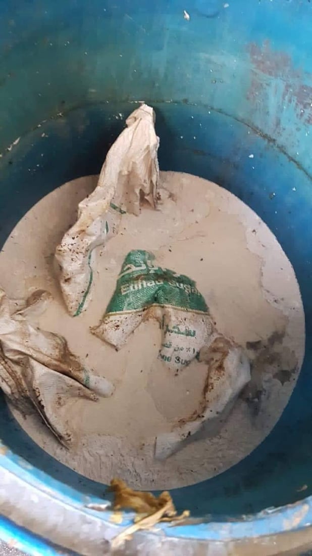 واسط.. إتلاف 20 طناً من “الطرشي” في معمل مخالف للشروط الصحية