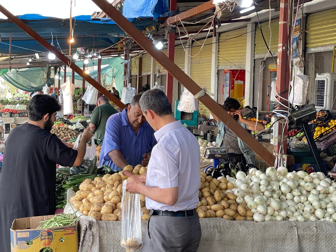 علوة كركوك: الباميا العراقية “مغرورة” بـ4 آلاف.. والمشمش يختفي بسرعة (صور)