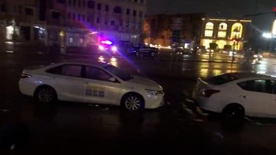 لافاو زیانی بە ئۆتۆمبێل و چەند دوکانێک گەیاندووە