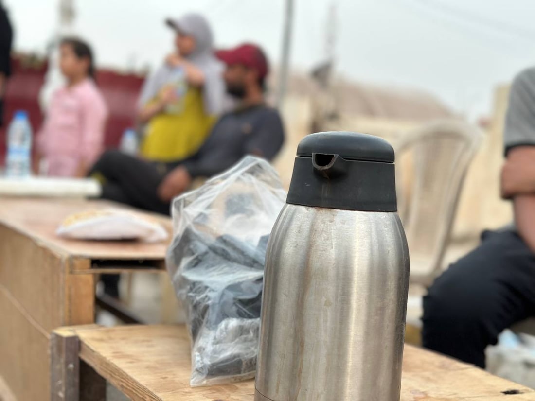 رضاوي الصغير لا يكاد يصدق.. فزعة شباب الناصرية رسمت الابتسامة على وجهه (فيديو)