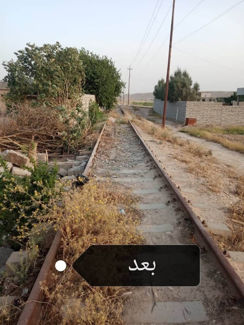 صور: طريق الحبوب إلى سايلو الشرقاط سالك.. الأهالي رفعوا سياج منزل عن سكة القطار
