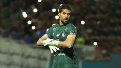 دوێنێ شەو باوەشی کچە هاندەرێک هەرای نایەوە