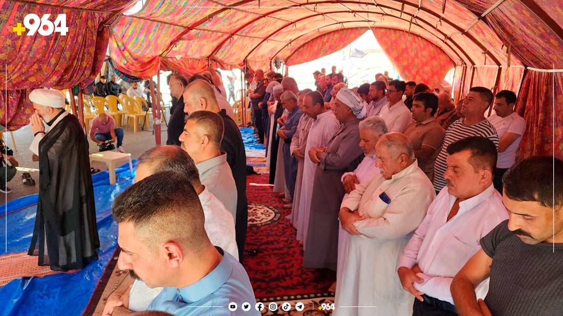 جوتیارانی خۆپیشاندەر لە کەرکوک نوێژی بەکۆمەڵیان کرد